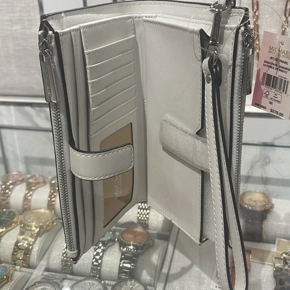 Michael Kors Jet Set Travel Lg Embellished Signature Logo Wristlet
Dragonfruit - Picture 9 of 16